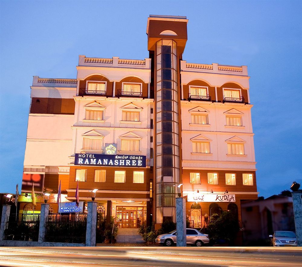 Hotel Ramanashree Richmond Bangalore Buitenkant foto